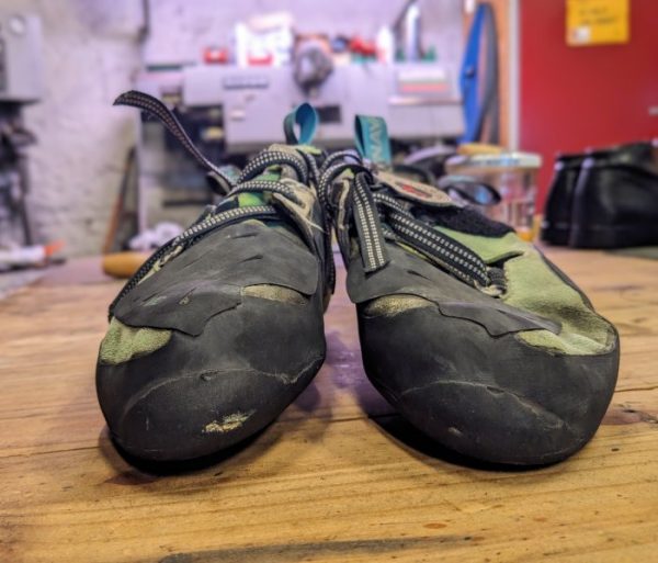 Escalade Pointe Trouee Cordonnerie Fine